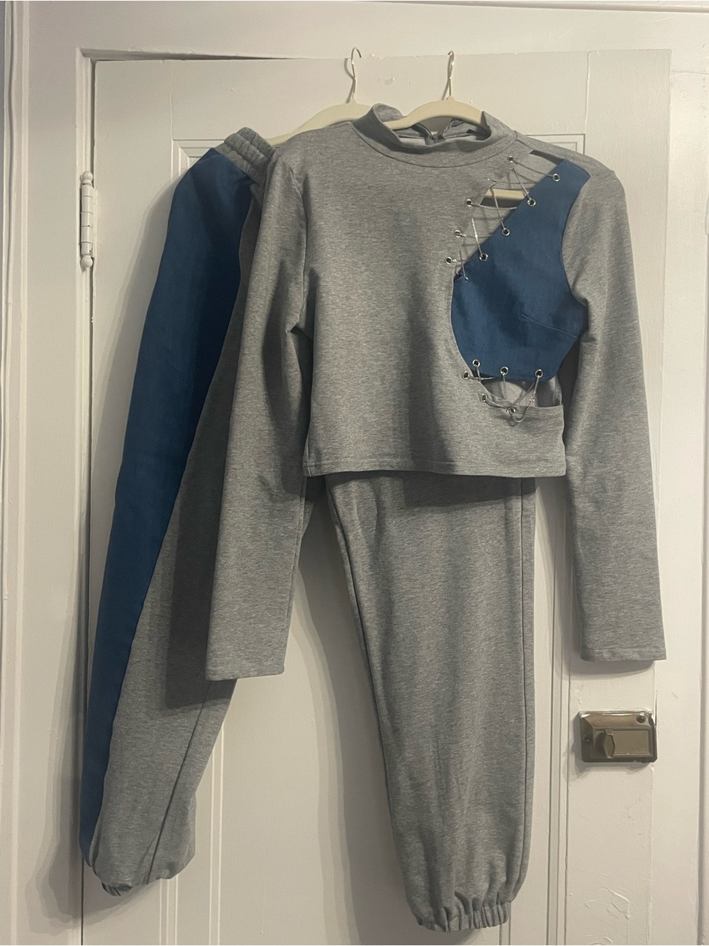 New 2 Piece Women Pants Set-NWOT